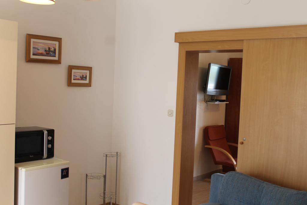 Apartments Roko Kolinda بيبينيا المظهر الخارجي الصورة