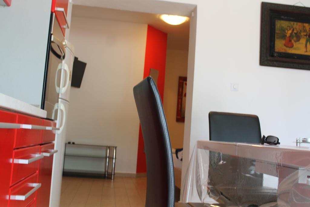 Apartments Roko Kolinda بيبينيا المظهر الخارجي الصورة