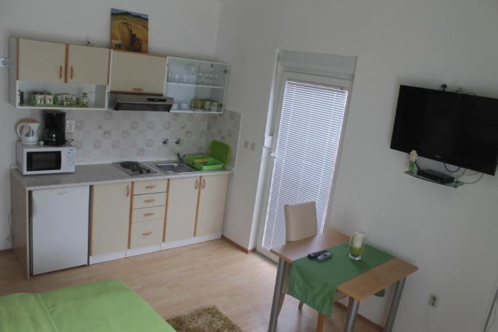 Apartments Roko Kolinda بيبينيا المظهر الخارجي الصورة