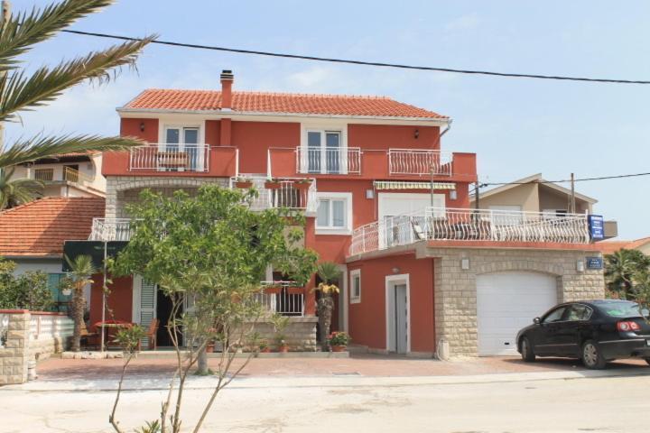Apartments Roko Kolinda بيبينيا المظهر الخارجي الصورة
