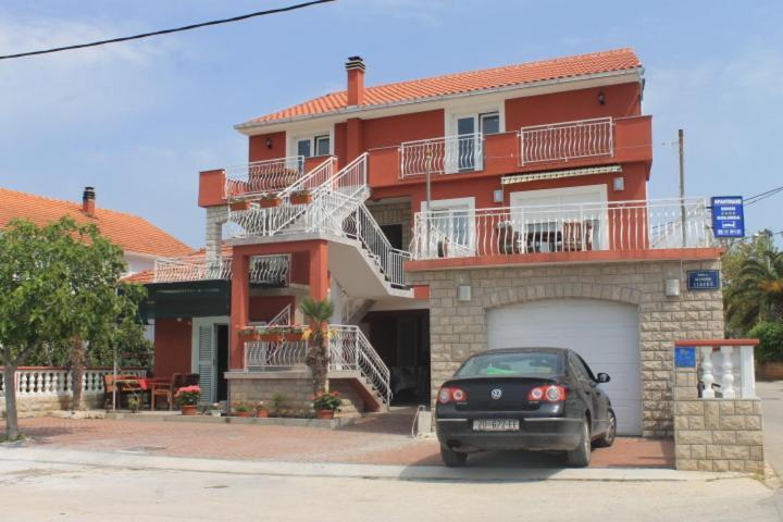 Apartments Roko Kolinda بيبينيا المظهر الخارجي الصورة